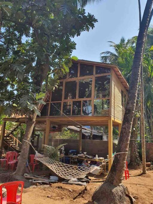 Mangifera Treehouse-Elixir Beach Farm-Jacuzzi-Cozy Villa Alibag Exterior photo